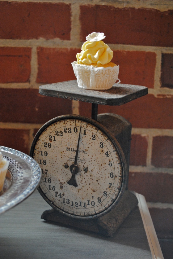 farmers market wedding, rustic, antique scale, yellow cupcake